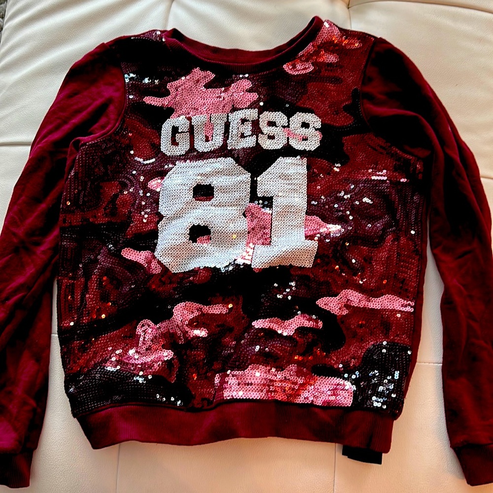 Guess sweatshirt